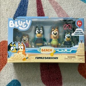 Bluey Family Beach Day 4-Pack Figures Set
